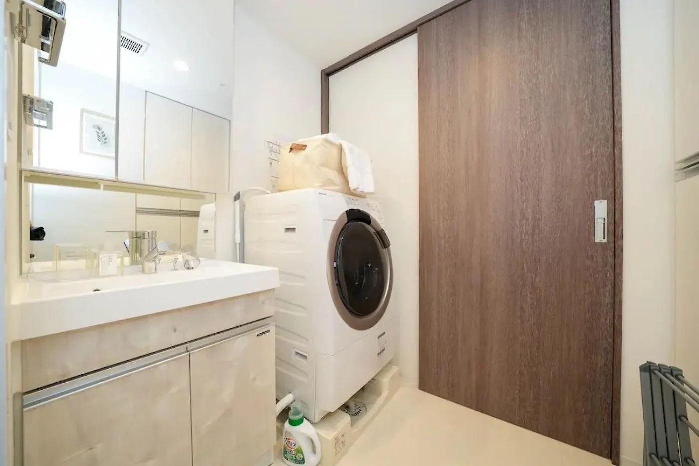 Apartment Mondomio Sapporo Minamisanjo Dori - Vacation Stay 16340